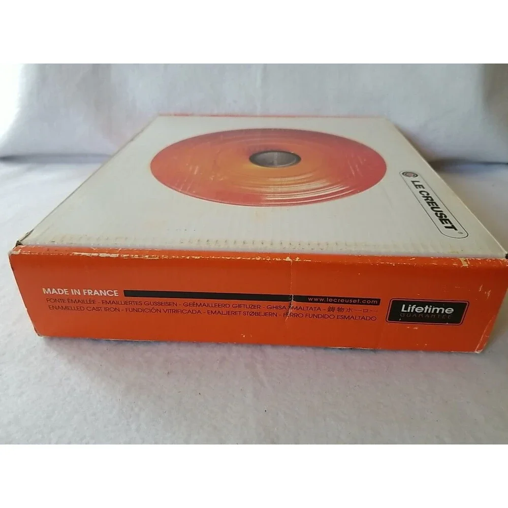 LE CREUSET Empty Cardboard Storage Box Only for Rond Skillet Grill